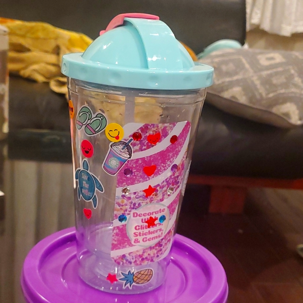 Cup